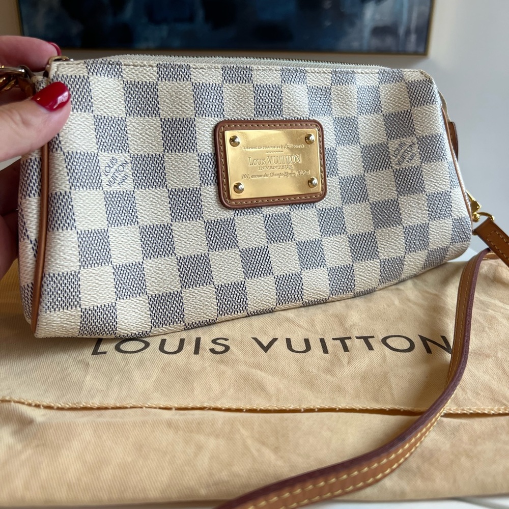 SOLD- Louis Vuitton Eva Crossbody